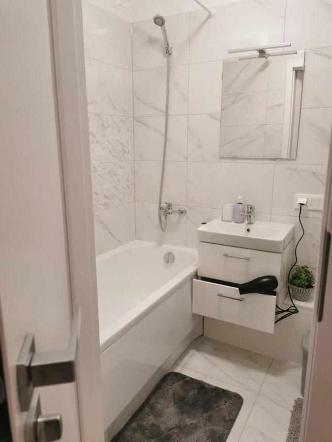 Modern Studio Debreceno, Self-Check-In, Free Parking Klaipeda Ngoại thất bức ảnh